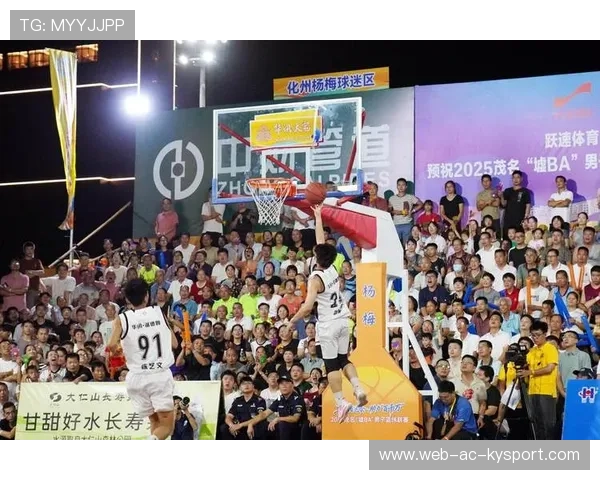 _现场观众热情高涨：气氛点燃比赛热度_，比赛气氛热烈,现场掌声不断